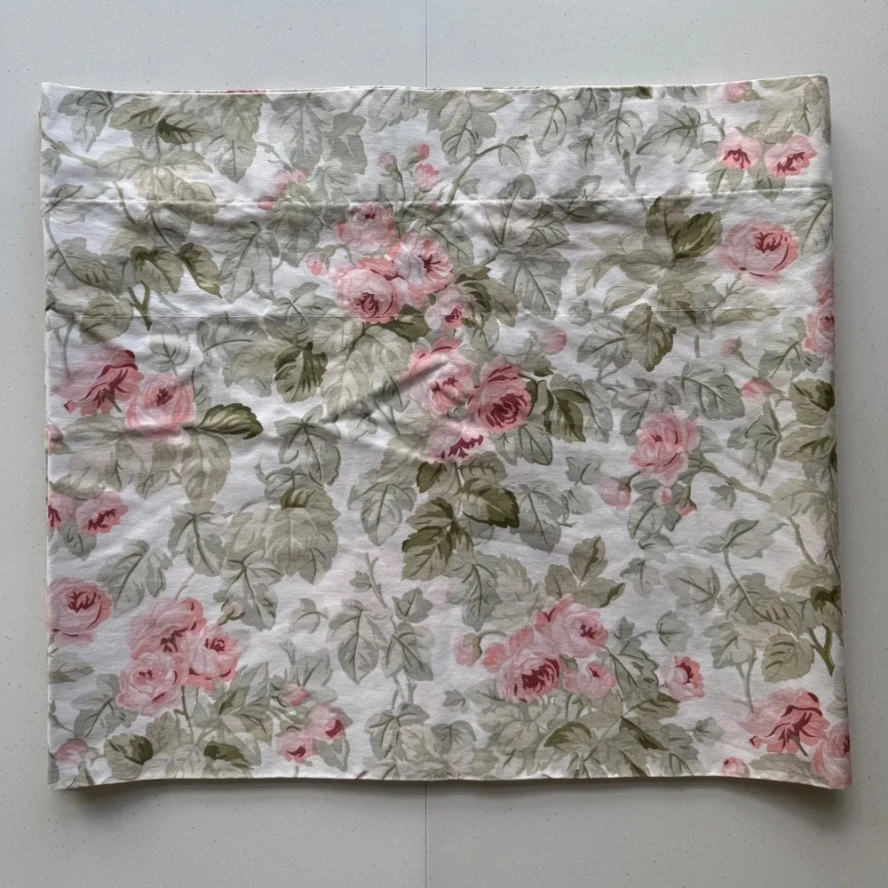 Vintage Laura Ashley Cottage Rose Straight Valance 84